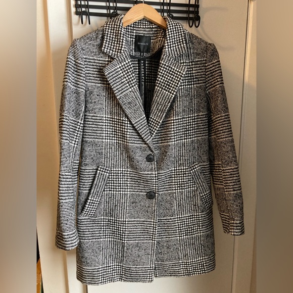 Dynamite Coat - Picture 2 of 3